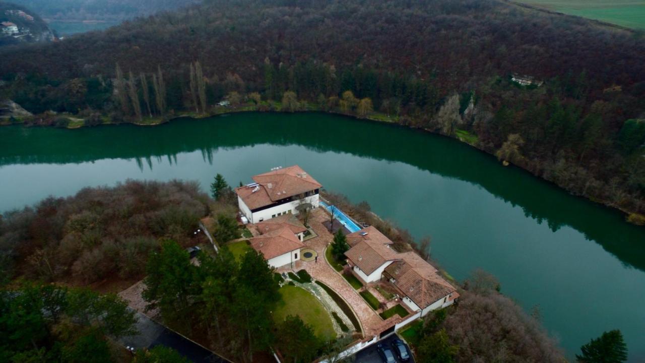 Hotel Villa Kaylaka Плевен Екстер'єр фото